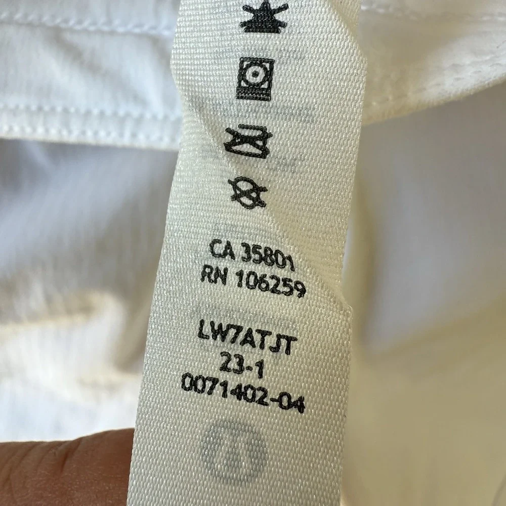 Lululemon Hotty Hot Short II Long 4" White Size 6 University Colorado CU Lined - Picture 7 of 8